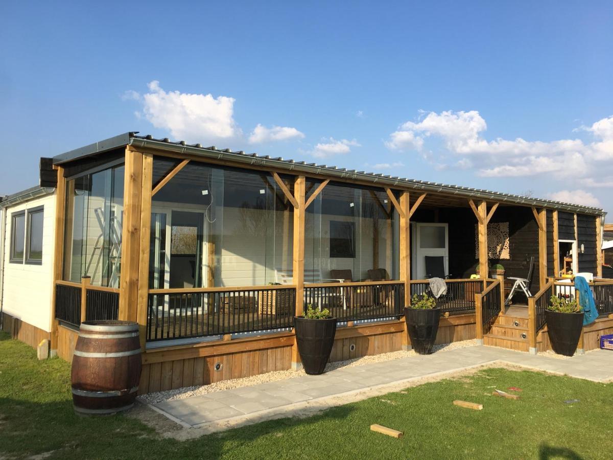 Poortvliet Glamping Aan De Thoolse Kust酒店 外观 照片